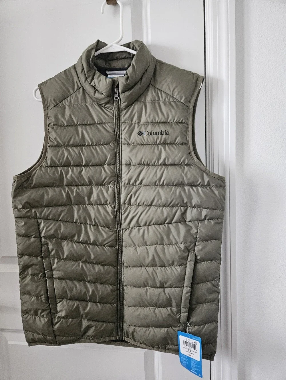 NWT Columbia Foster Falls Water Repellent Vest Men’s Small Stone Green